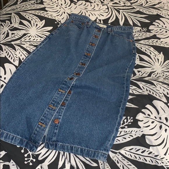 Madewell denim skirt! - Picture 2 of 3